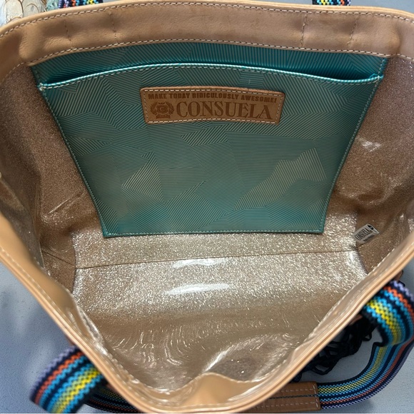 🌸🌼🌺 Consuela Brett Easy Tote Tan Patent Tote - Pink and Orange Floral Appliqués - Picture 5 of 16